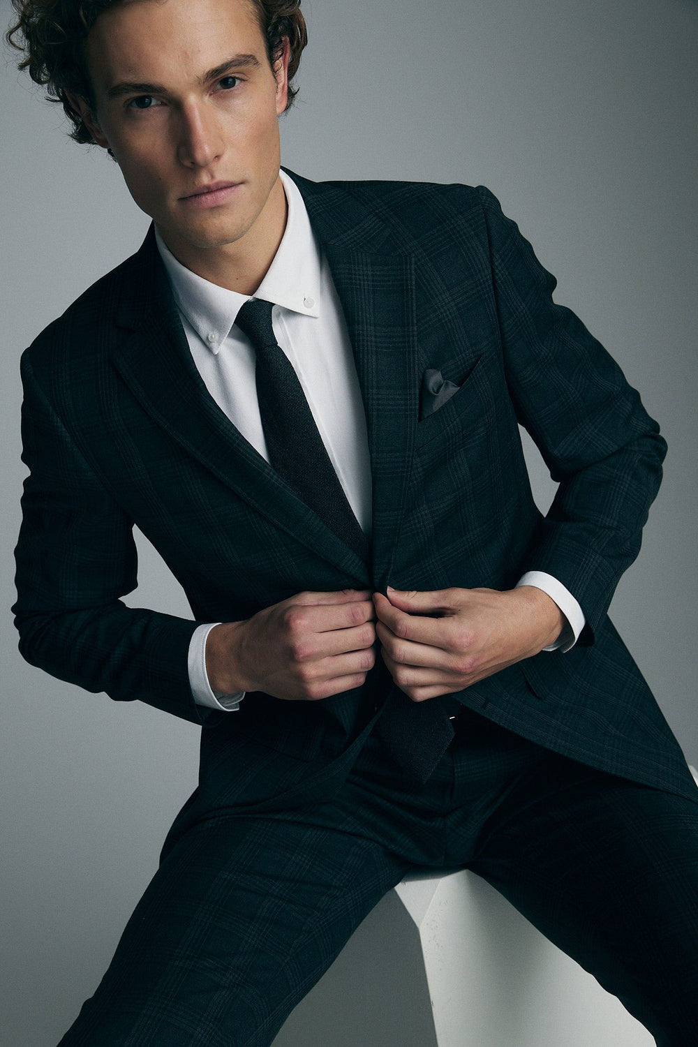 Semi-fitted oxford shirt