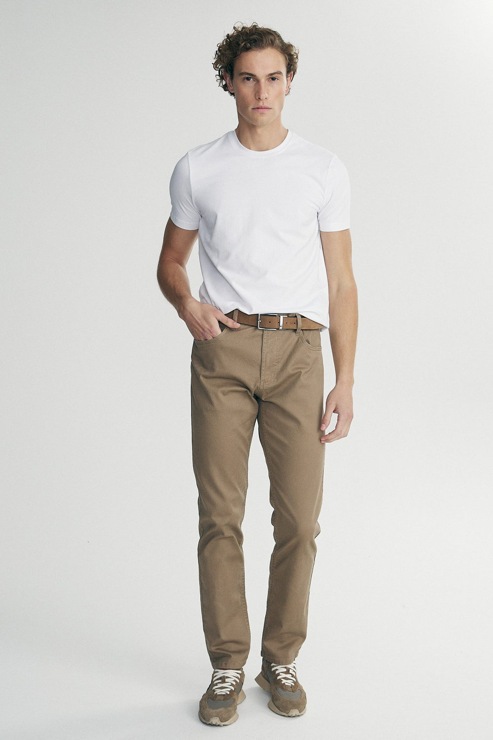 Basic crew neck T-shirt