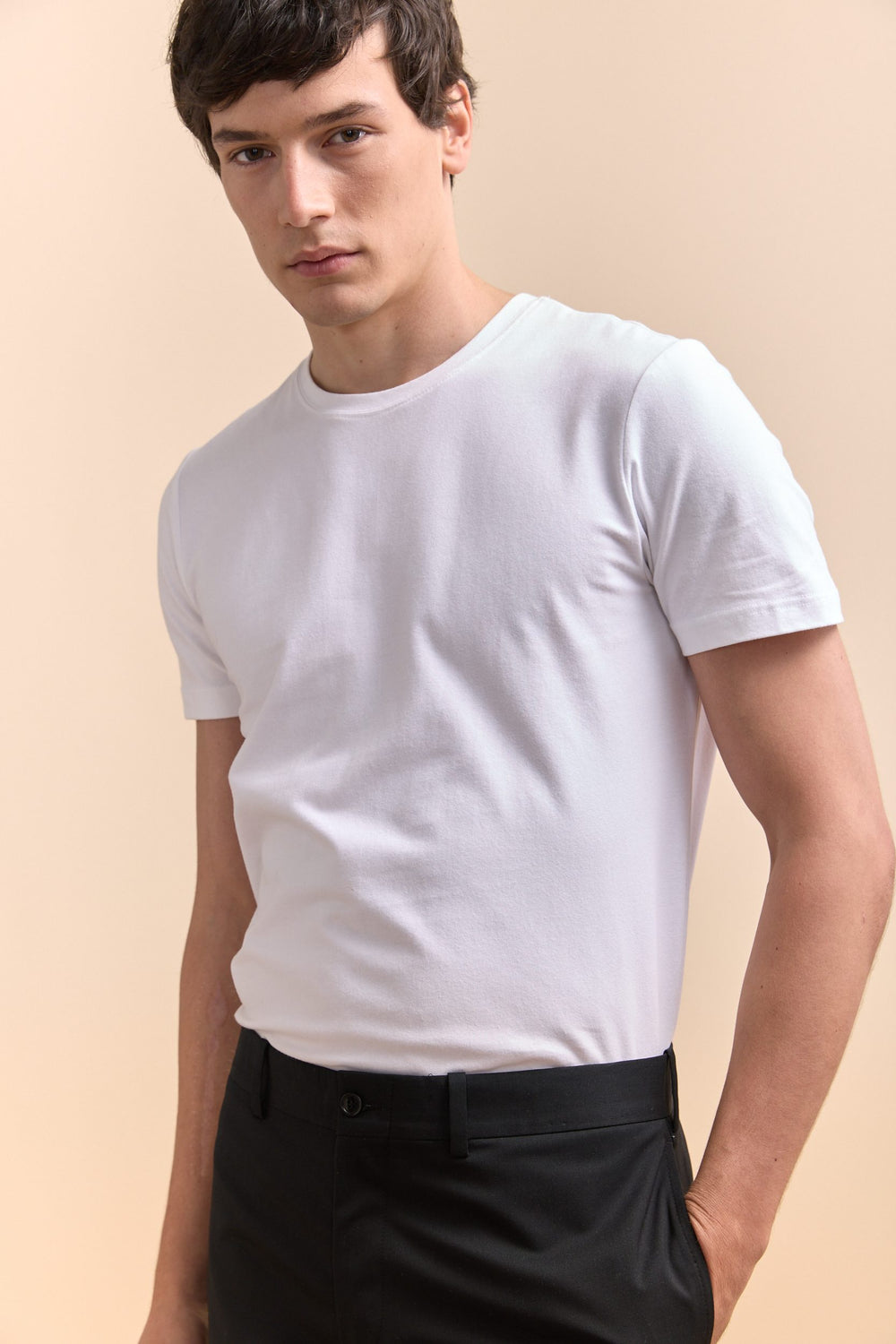 Basic crew neck t-shirt