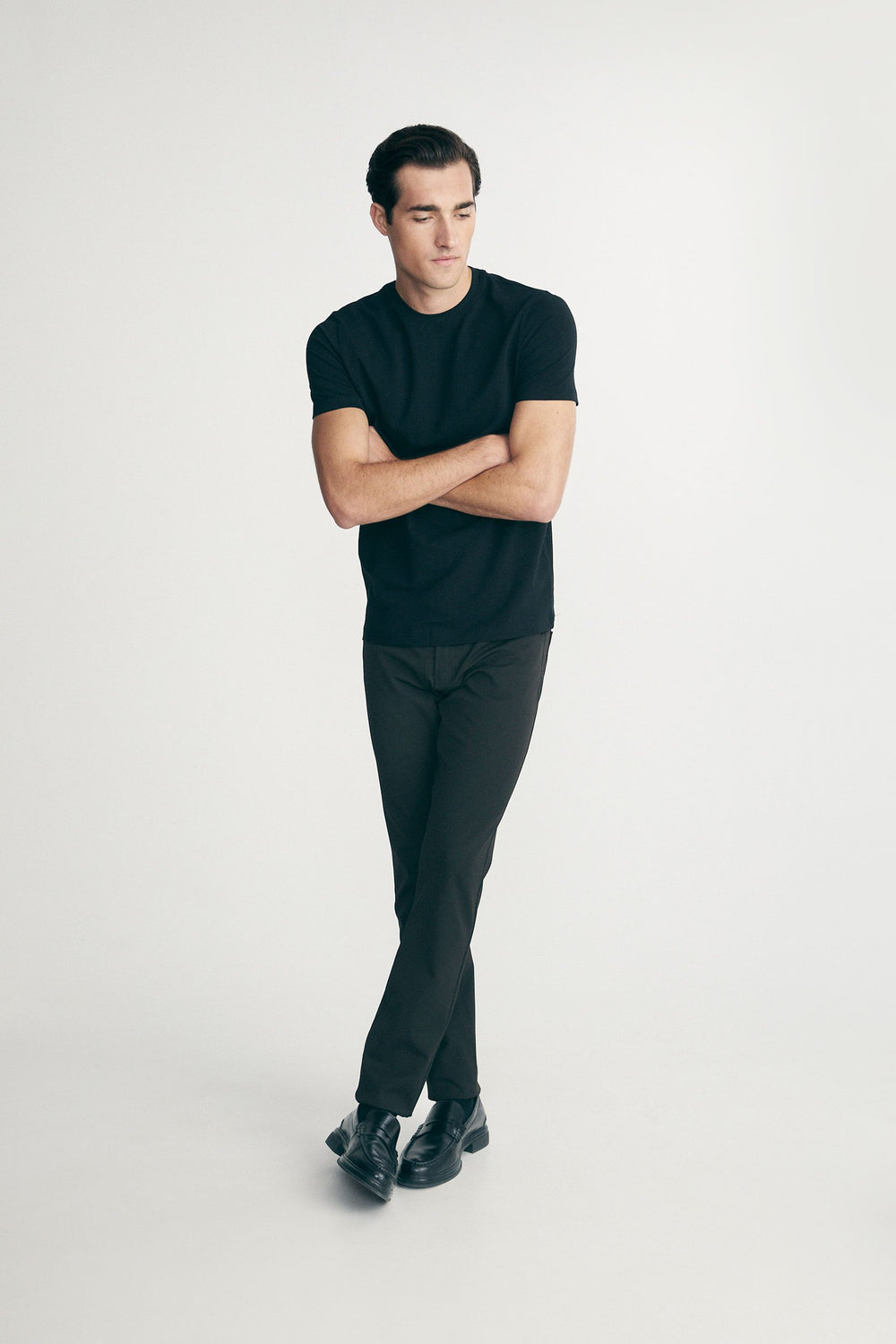 Basic crew neck T-shirt
