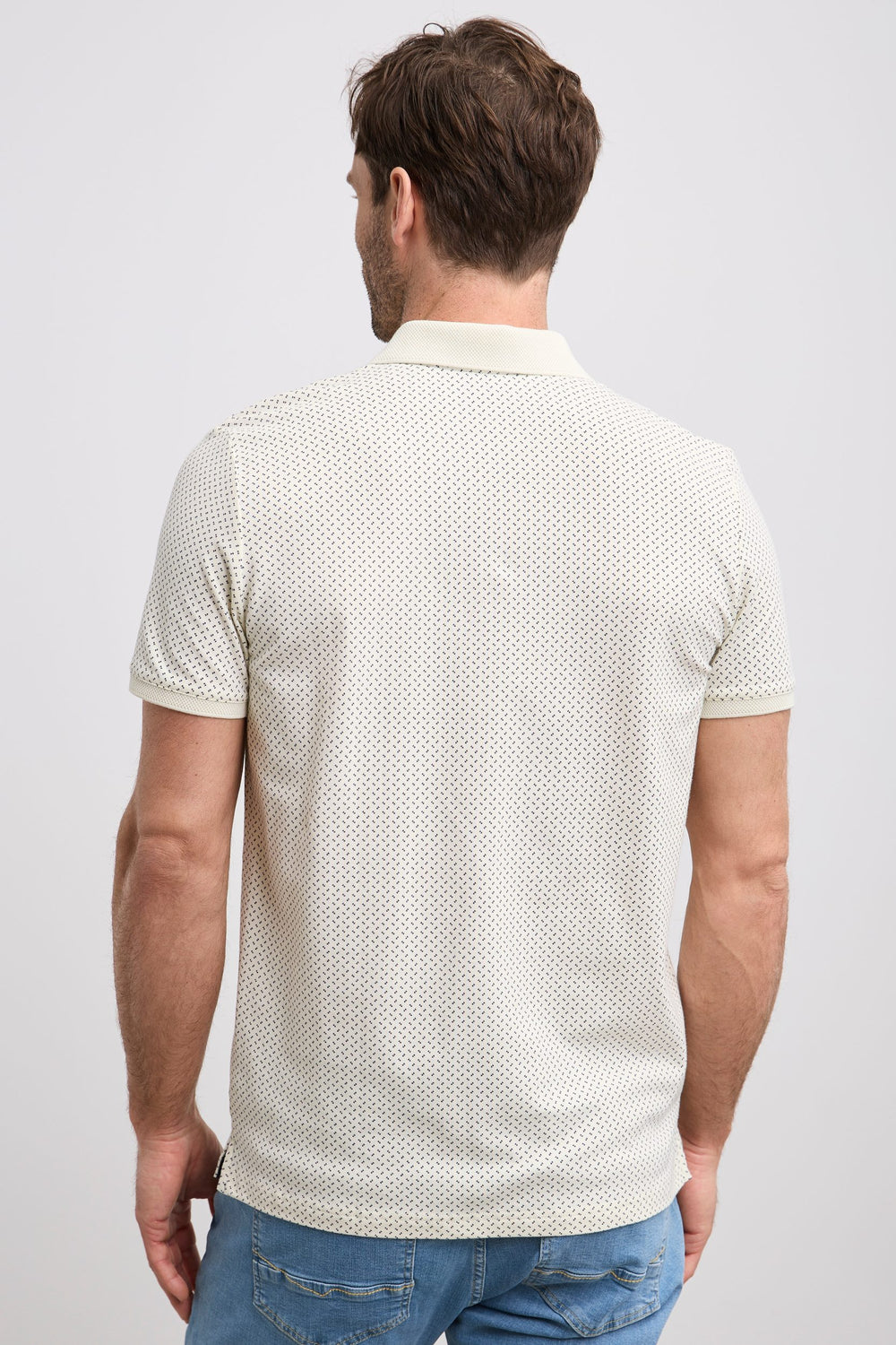 Printed polo with detailed collar