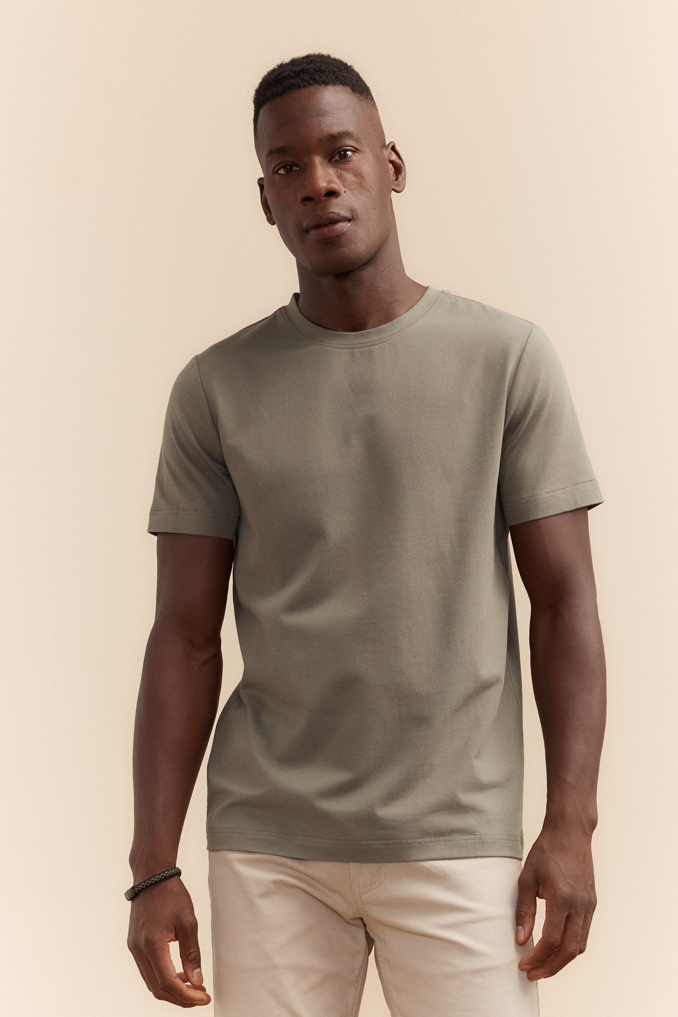 Basic crew neck t-shirt