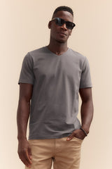 Basic V neck T-shirt