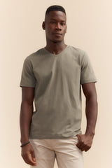 Basic V neck T-shirt