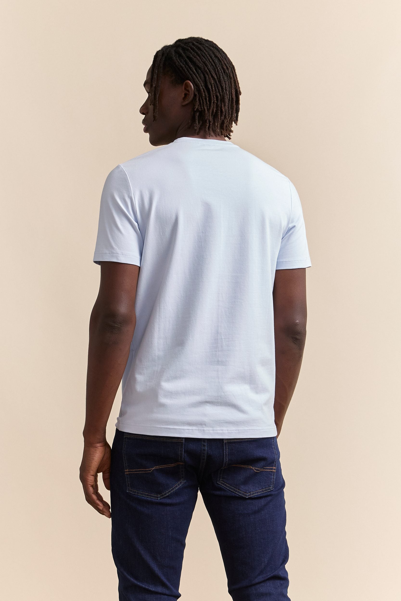 Basic V neck T-shirt