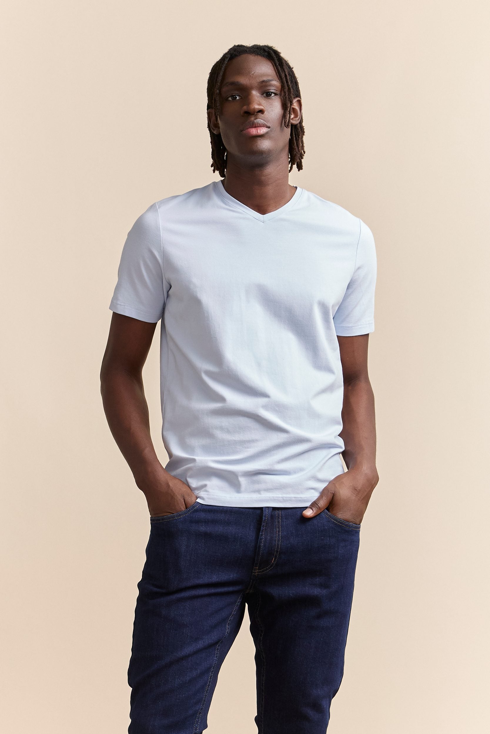 Basic V neck T-shirt