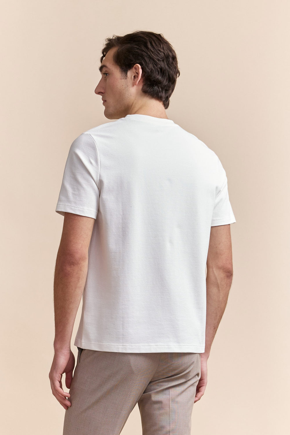 Textured crew neck t-shirt