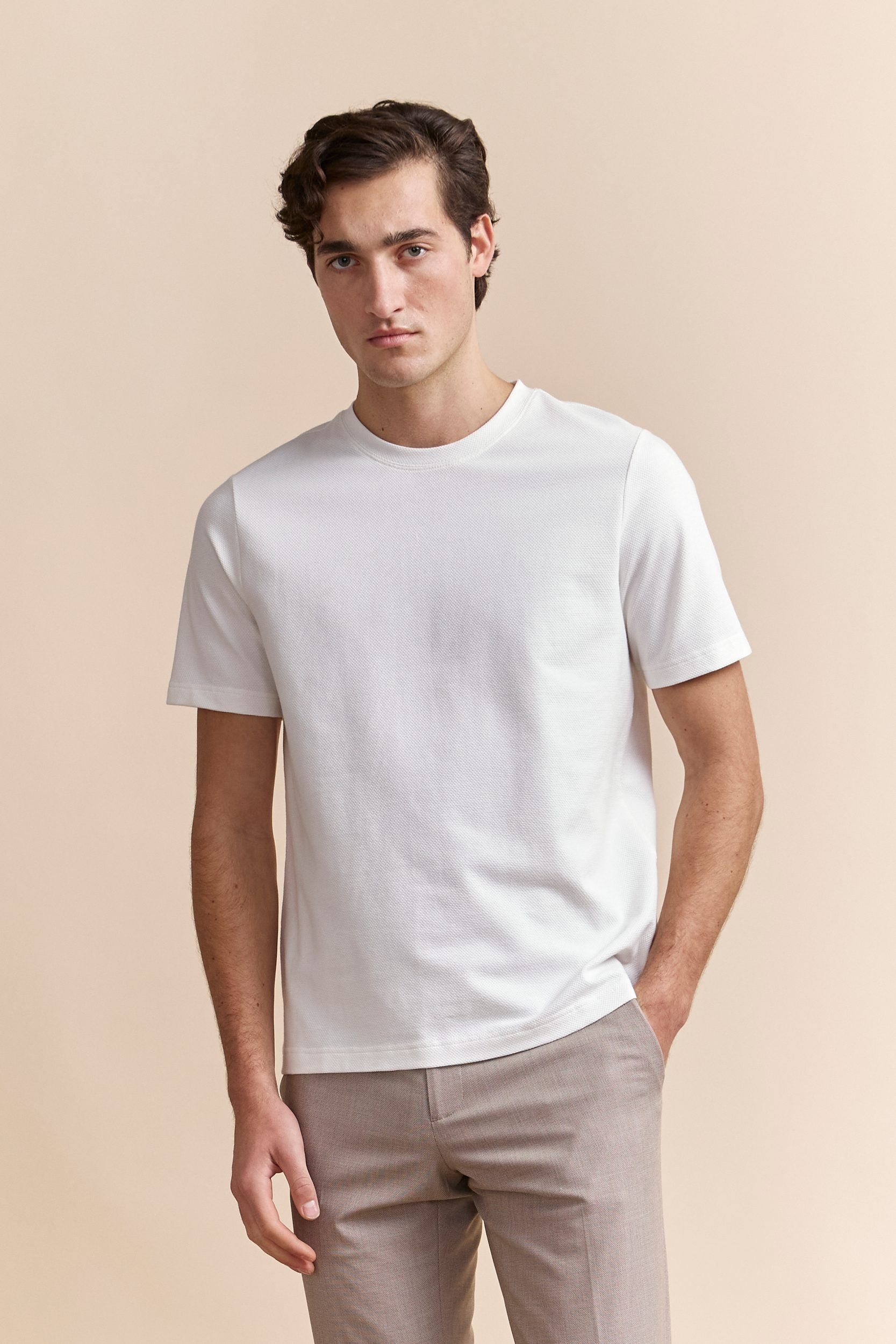 Textured crew neck t-shirt