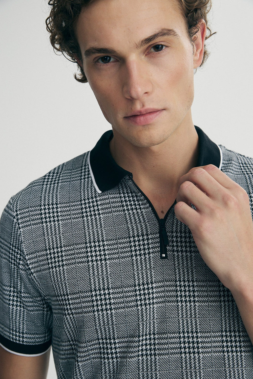 Houndstooth zip polo