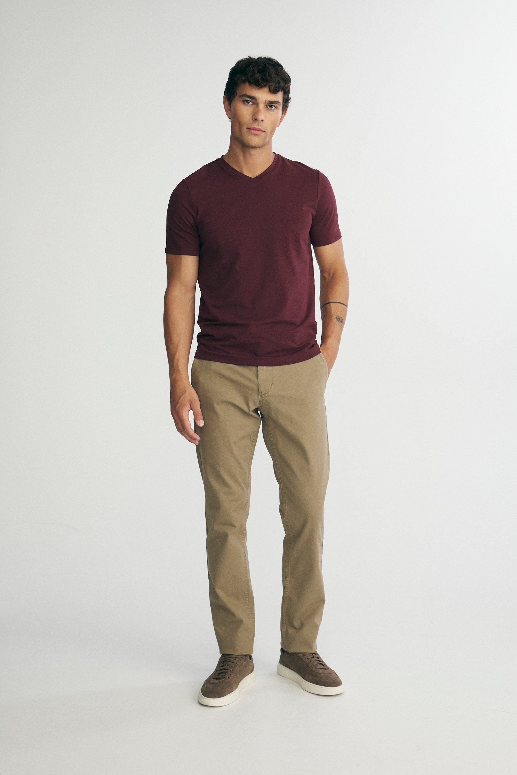 Basic V neck T-shirt