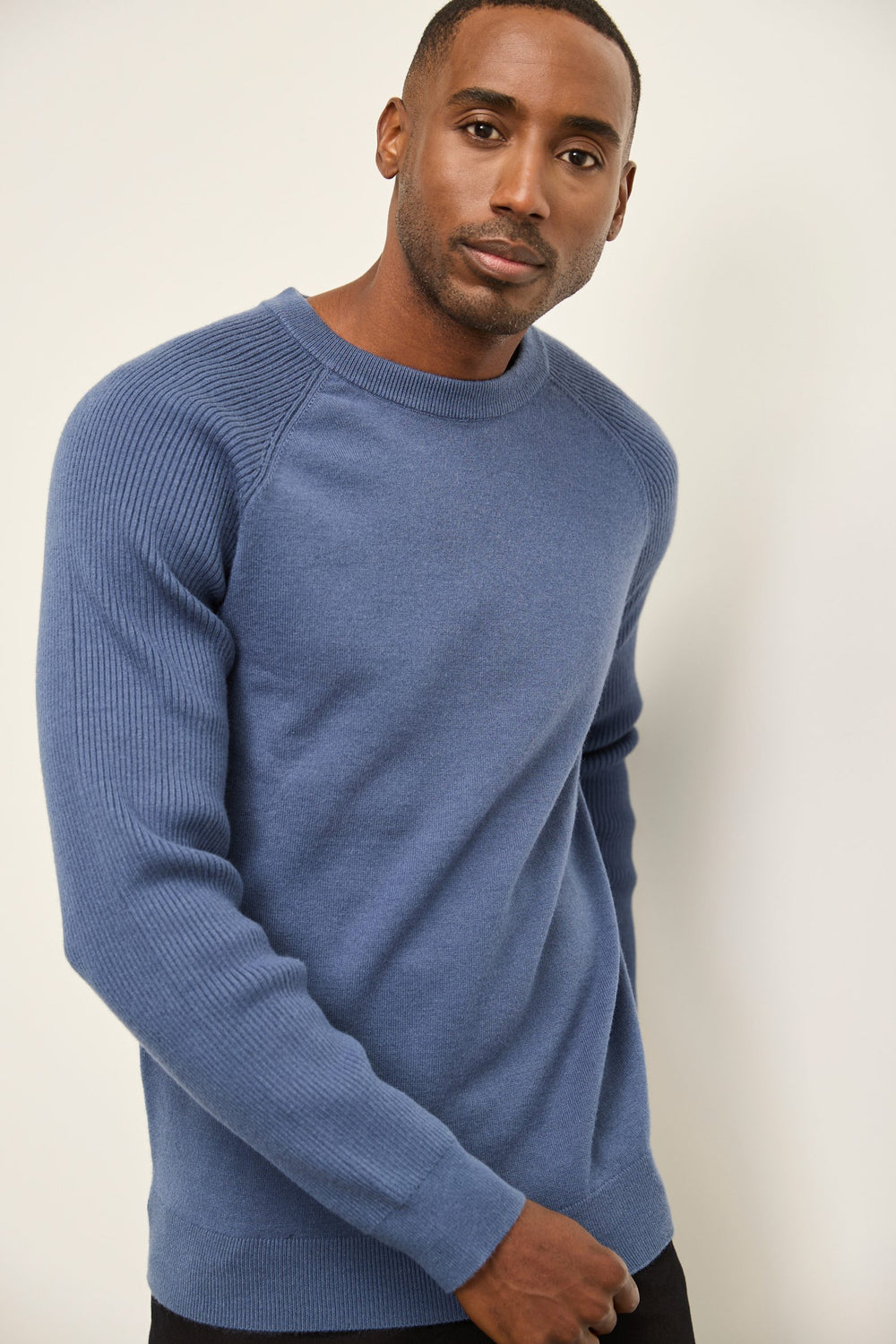 Crew neck raglan sweater