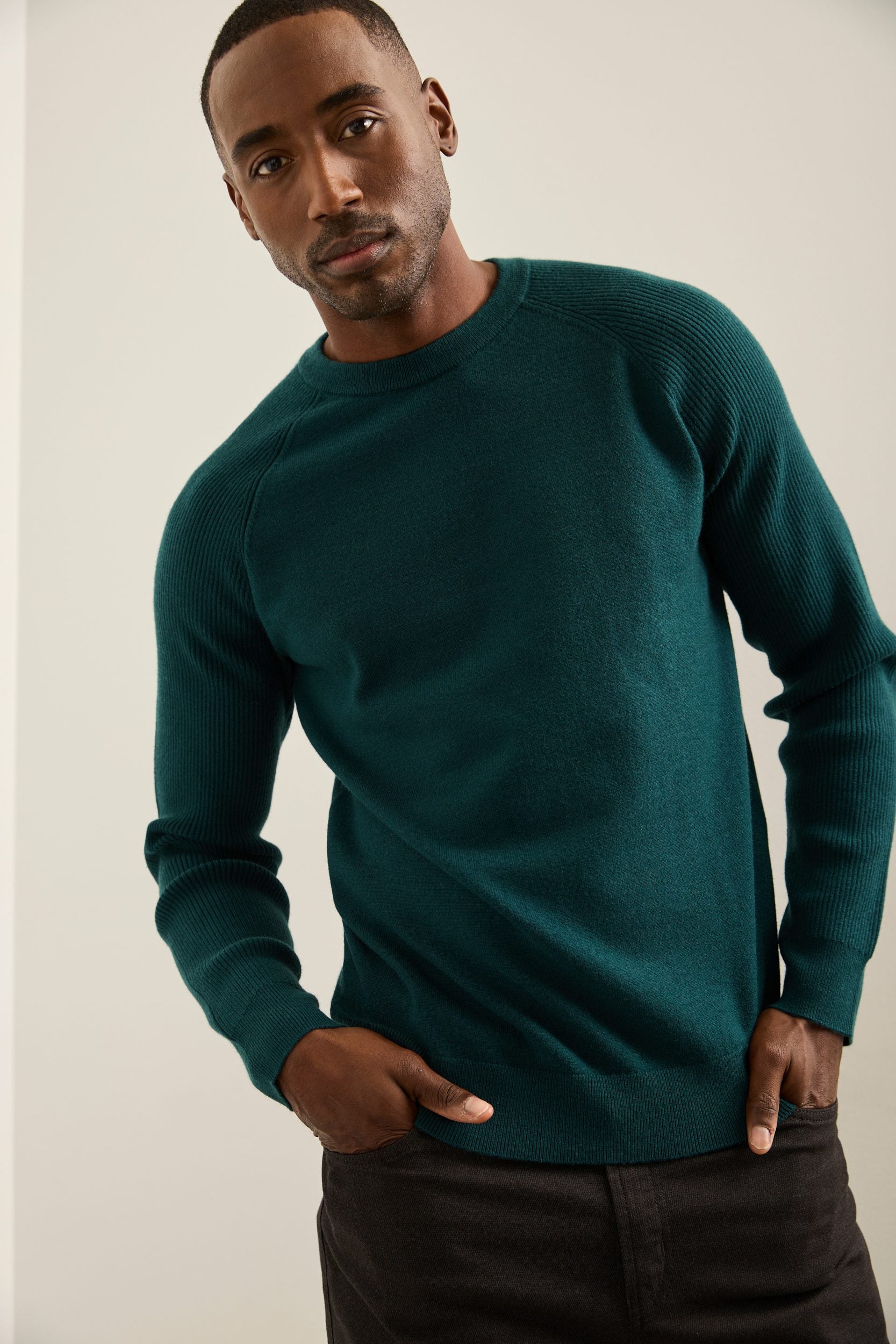 Crew neck raglan sweater