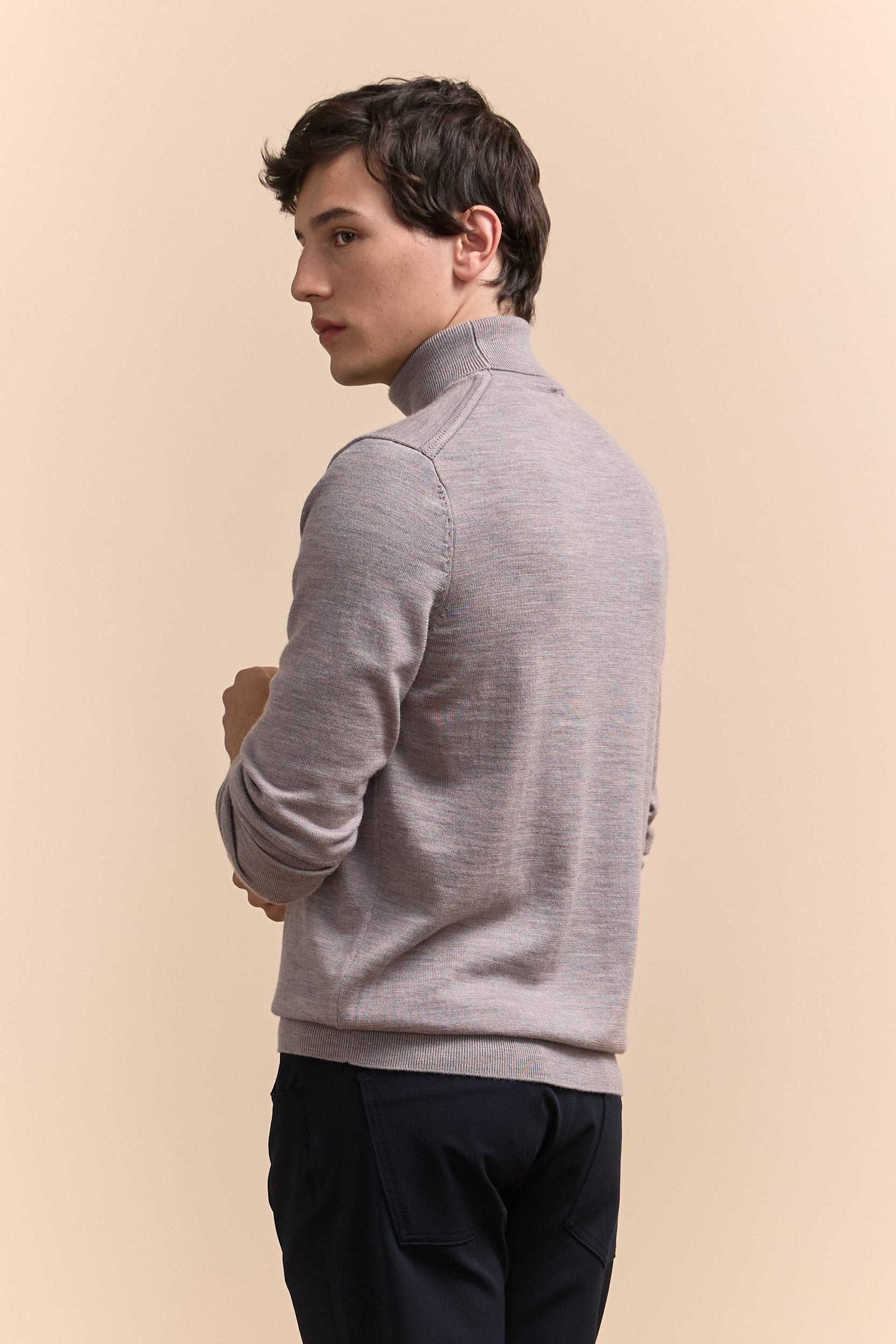 Merino wool turtle neck sweater