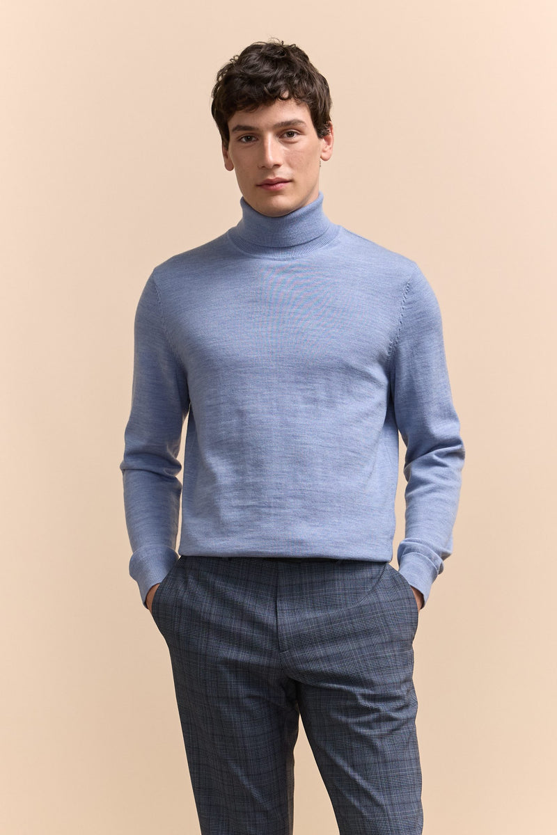 Merino wool turtle neck sweater