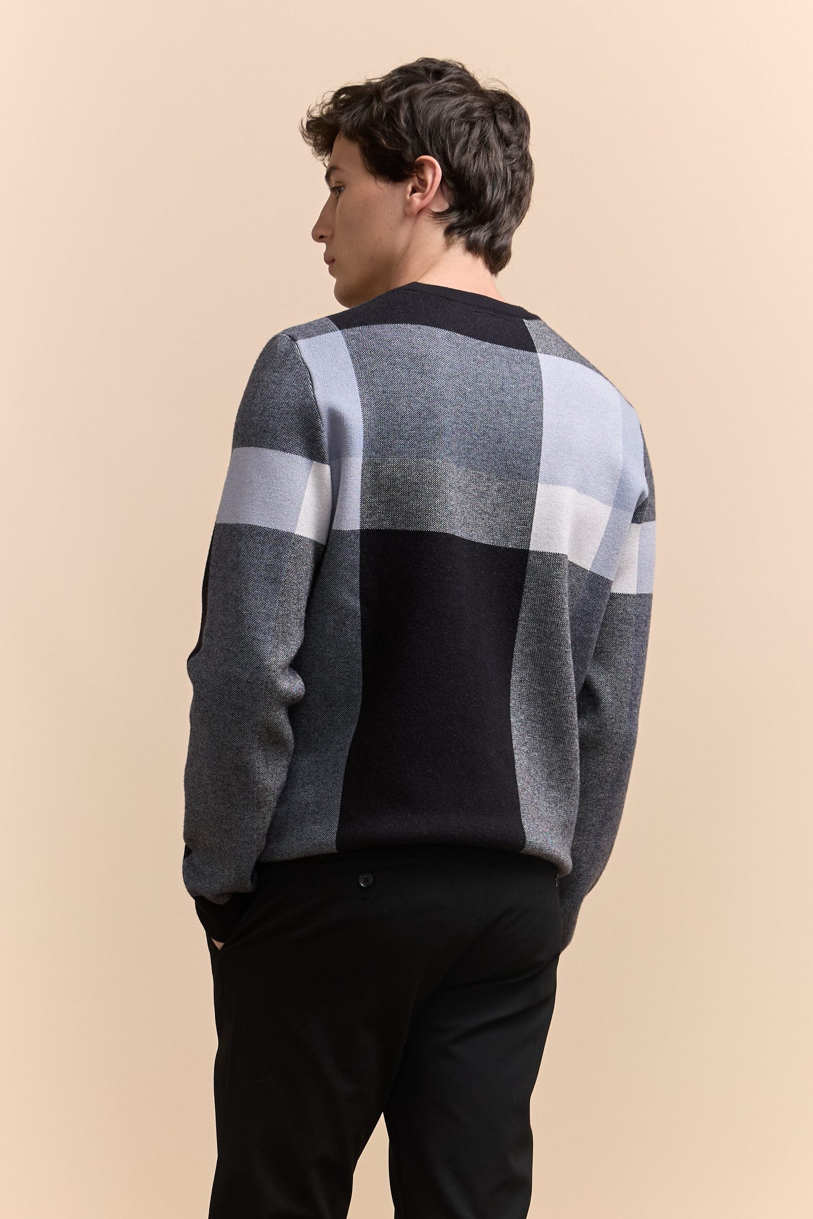 Jacquard wide check sweater