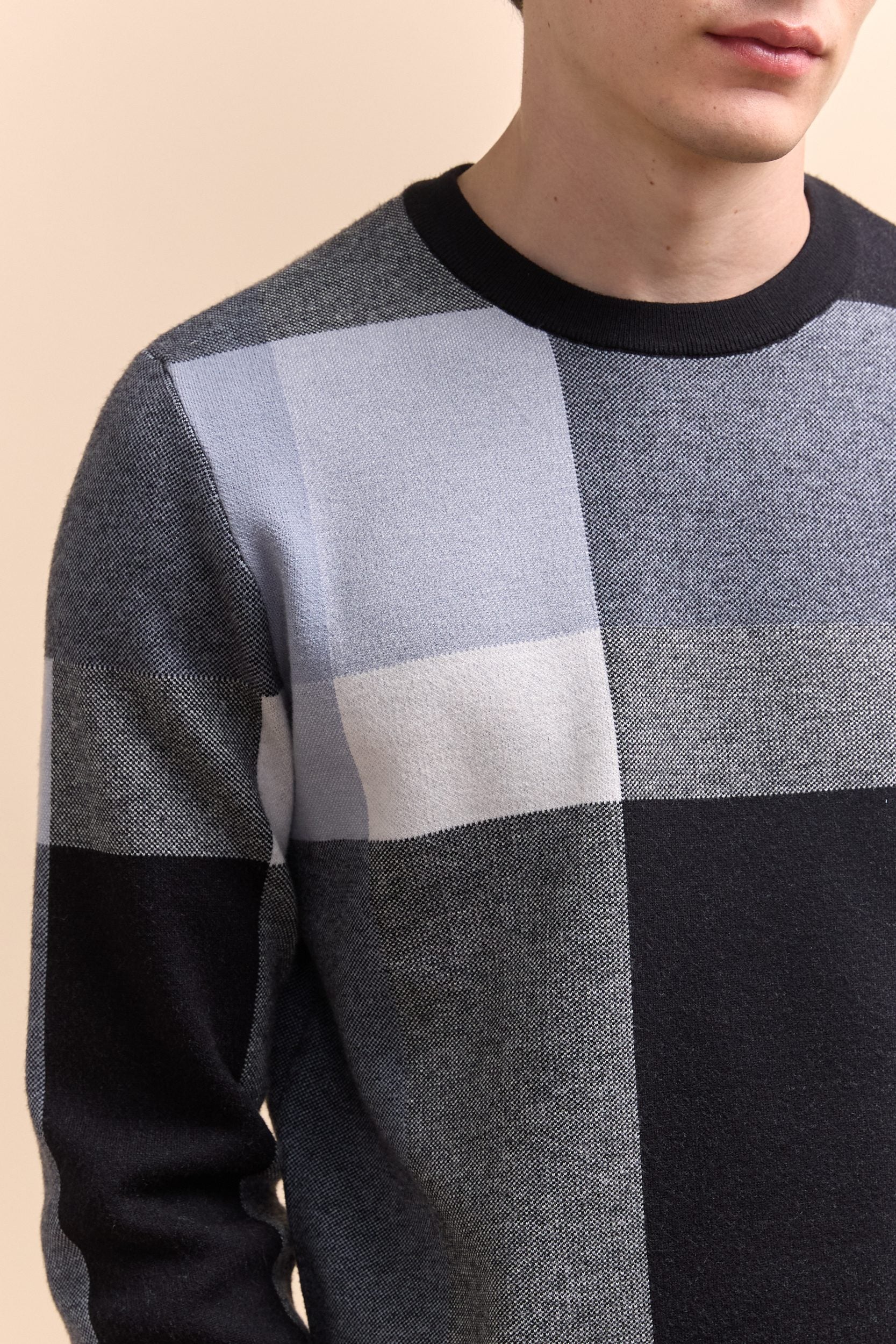 Jacquard wide check sweater