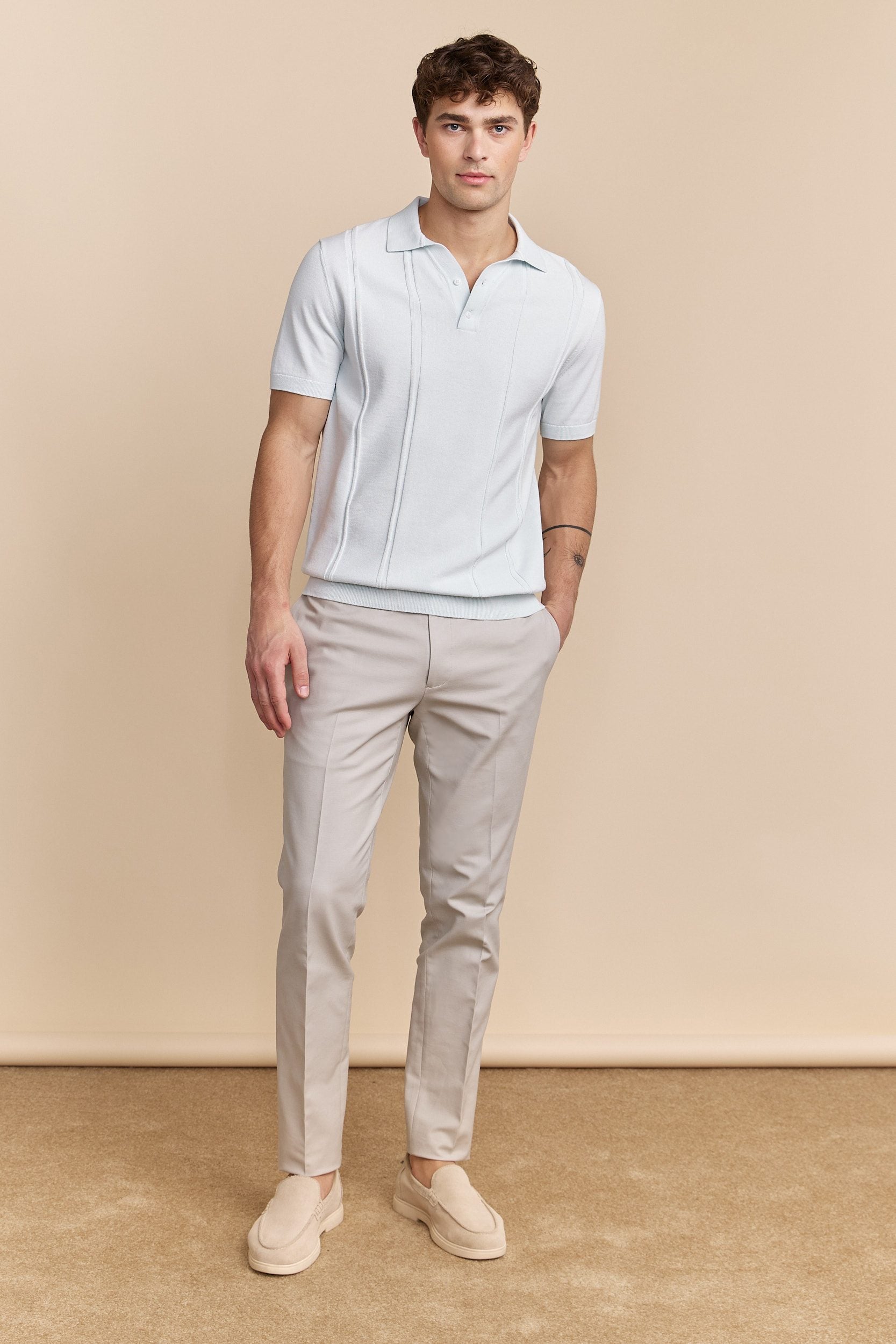 Textured vertical stripes polo