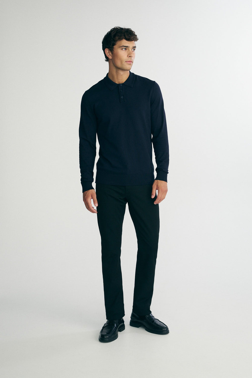 Solid color knitted polo