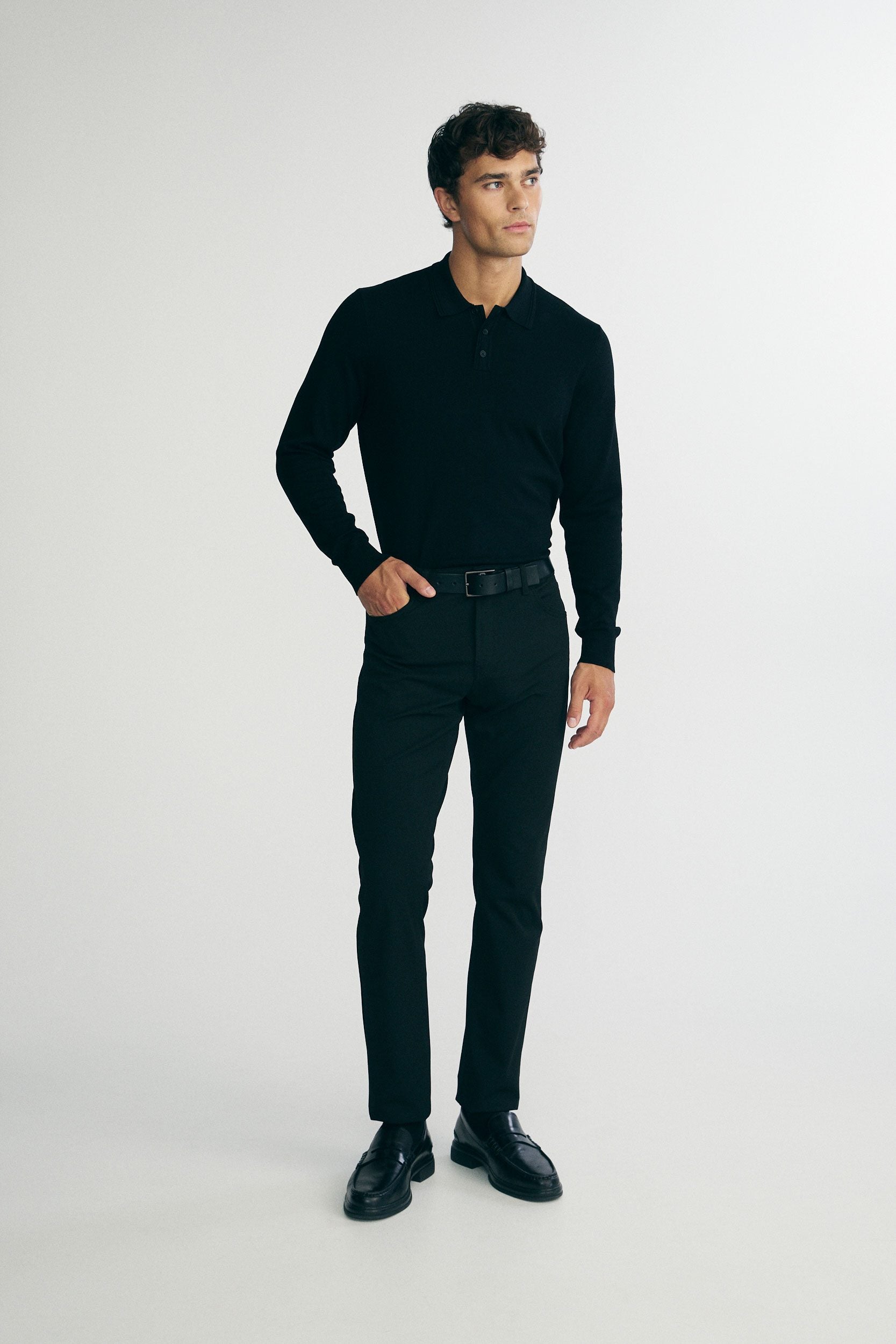 Solid color knitted polo