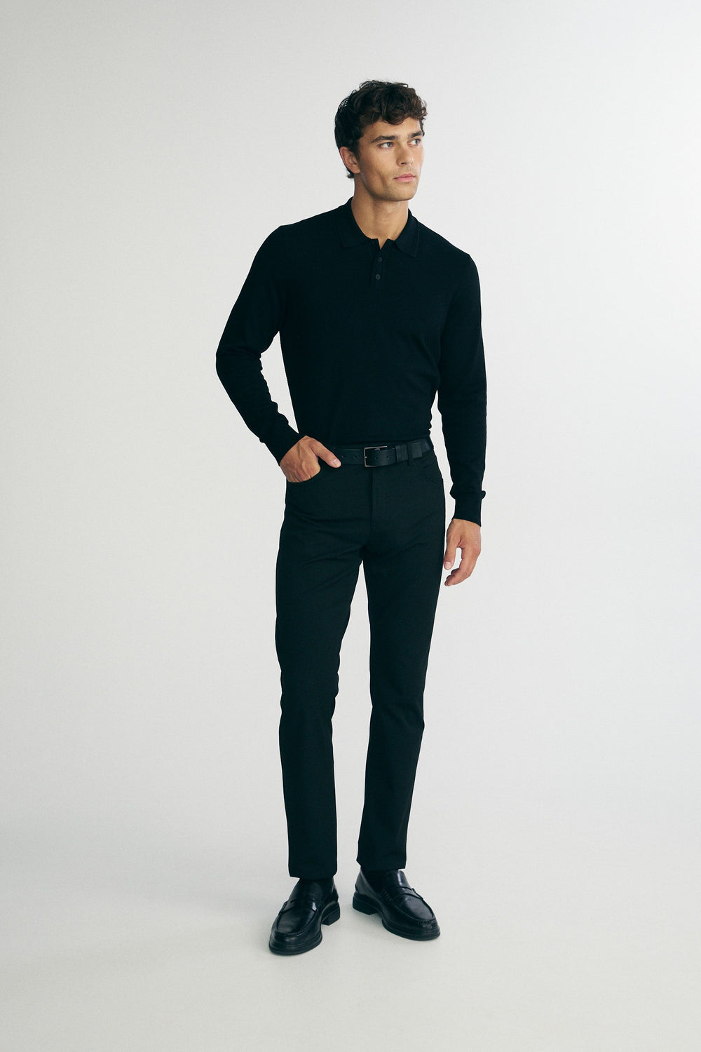 Solid color knitted polo