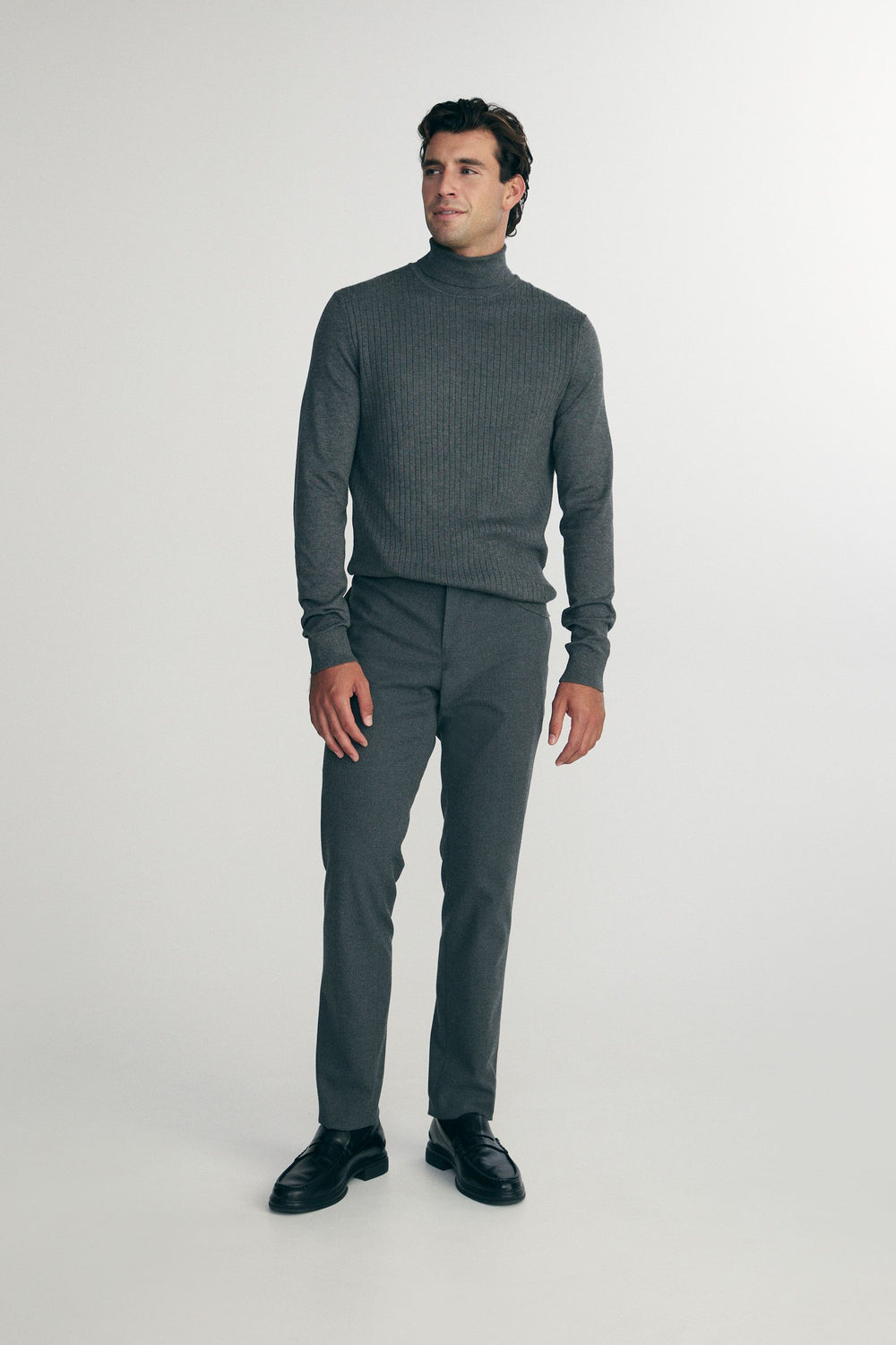 Rib details turtle neck sweater