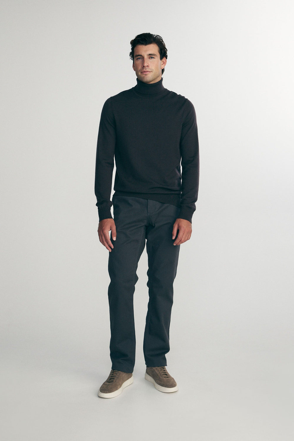 Merino wool turtle neck sweater
