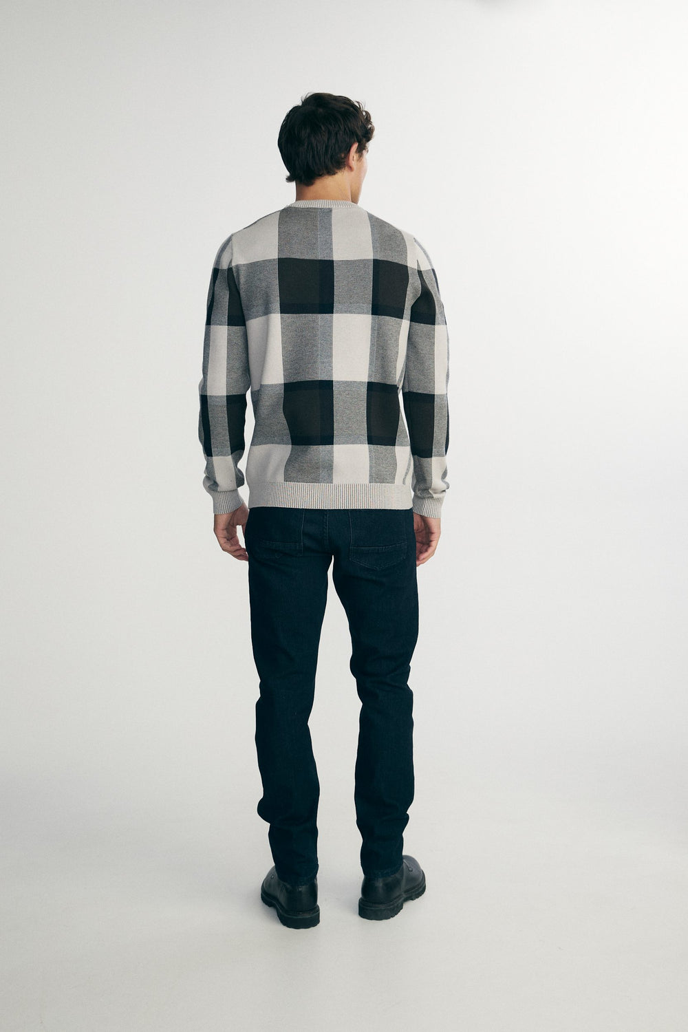 Jacquard plaid sweater