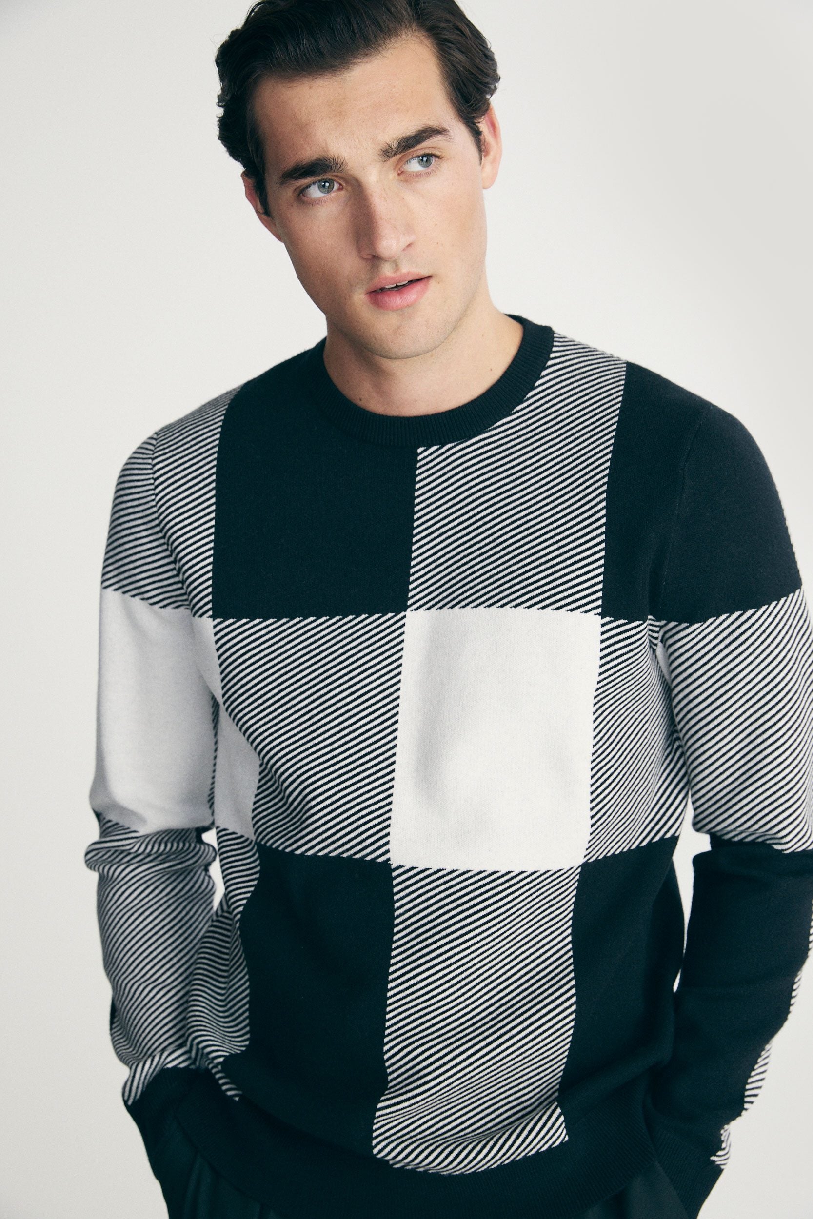 Checked jacquard sweater