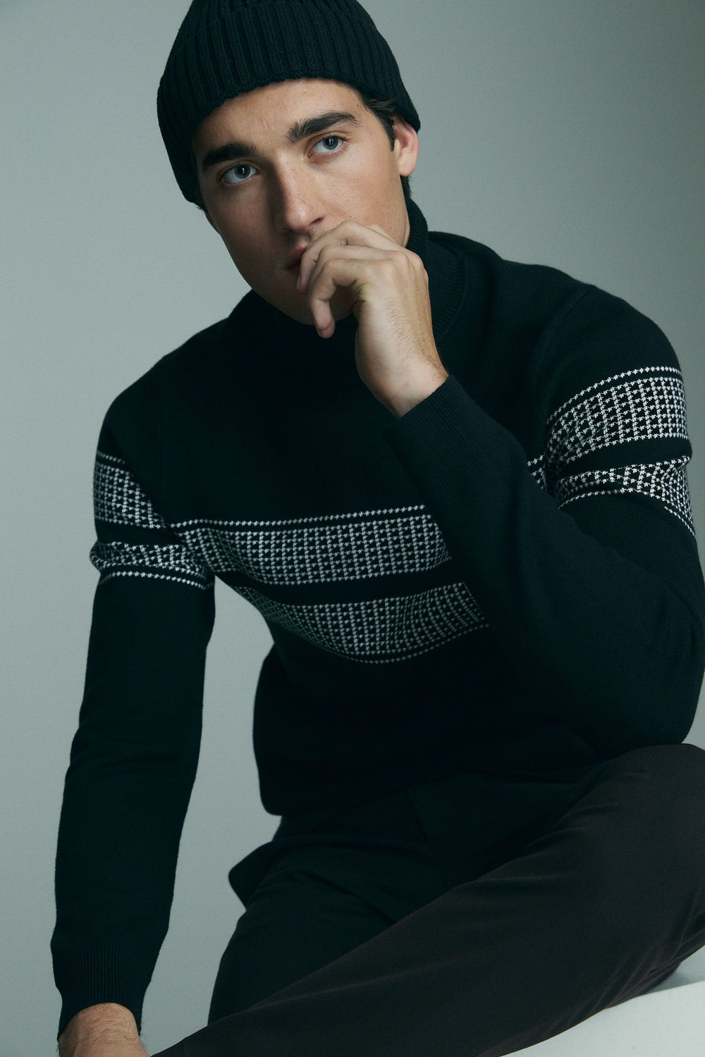 Houndstooth jacquard sweater