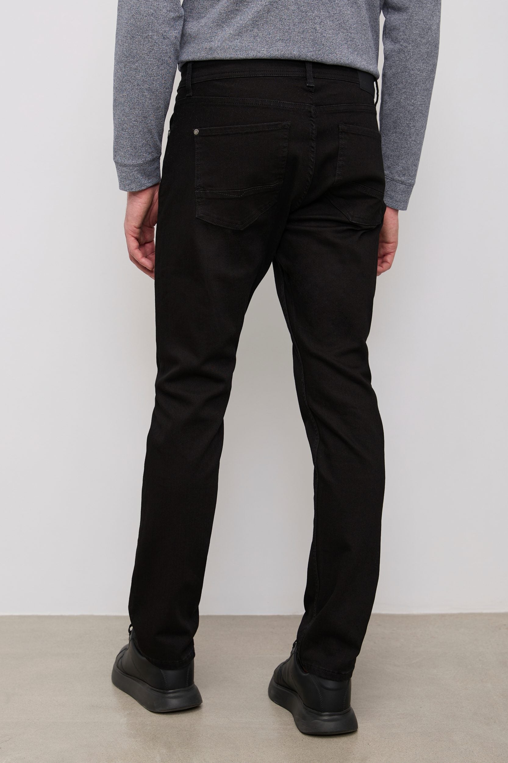 Slim fit five pocket jeans