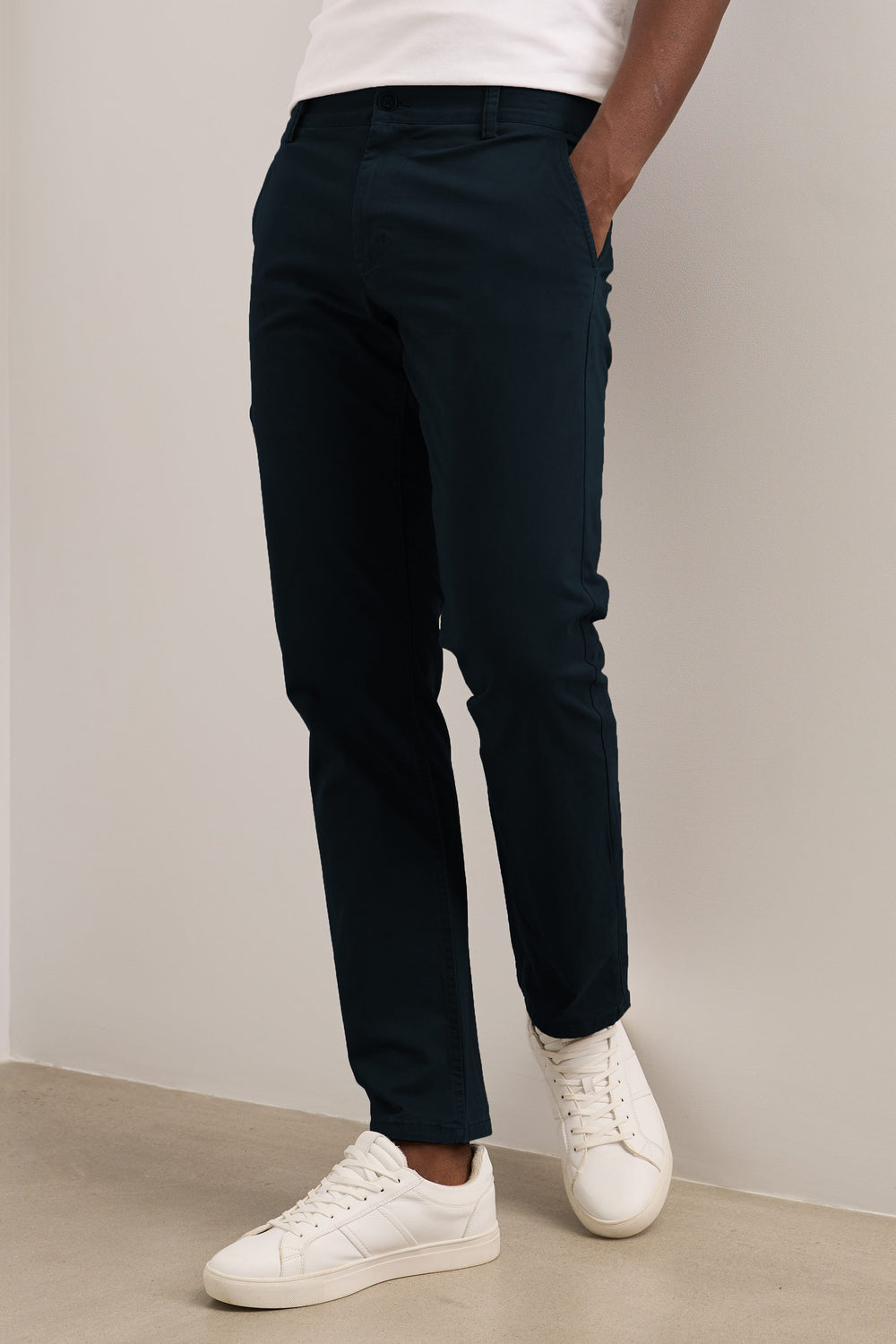 Slim fit chino