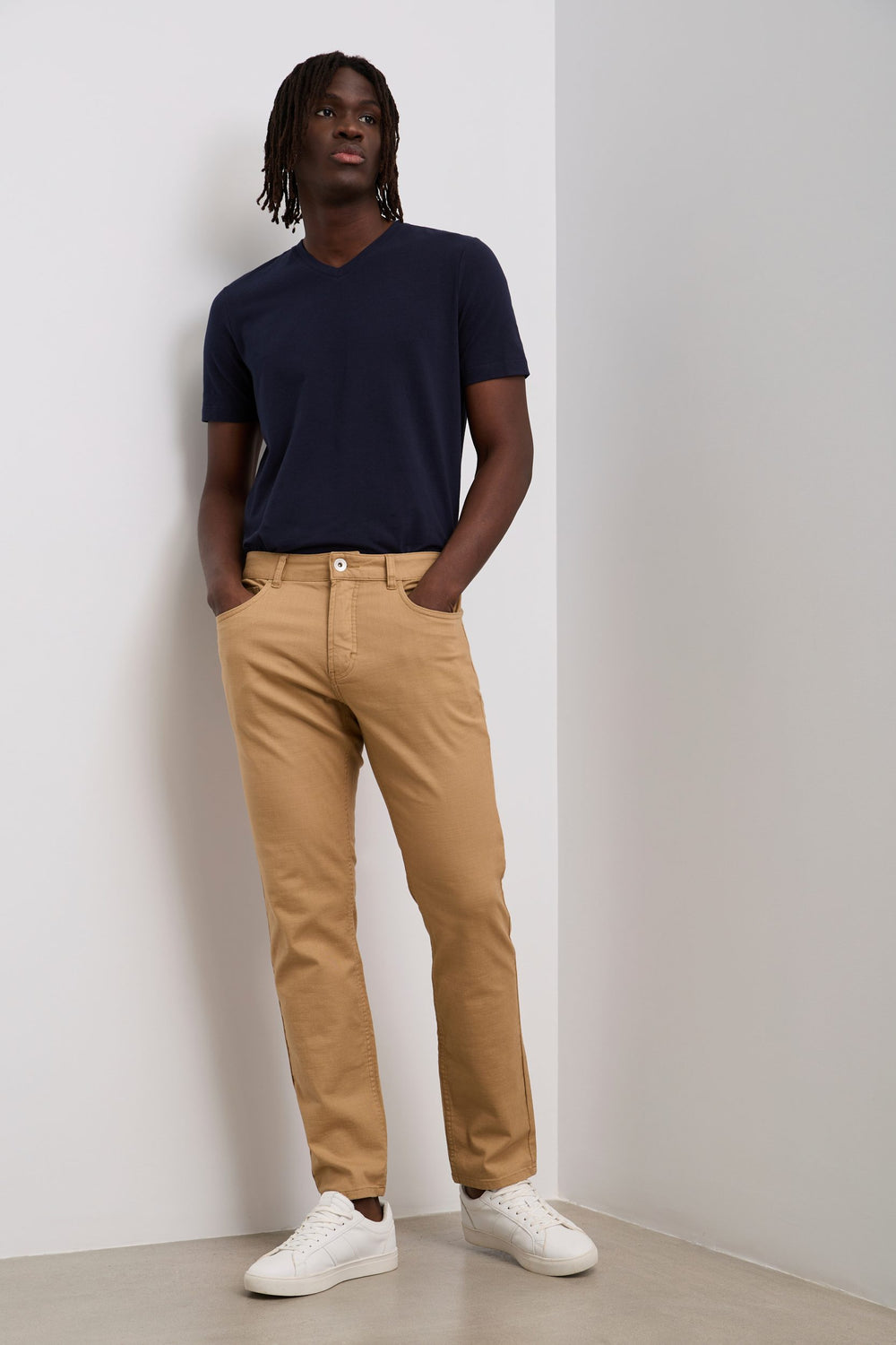 Textured slim fit five pocket pants