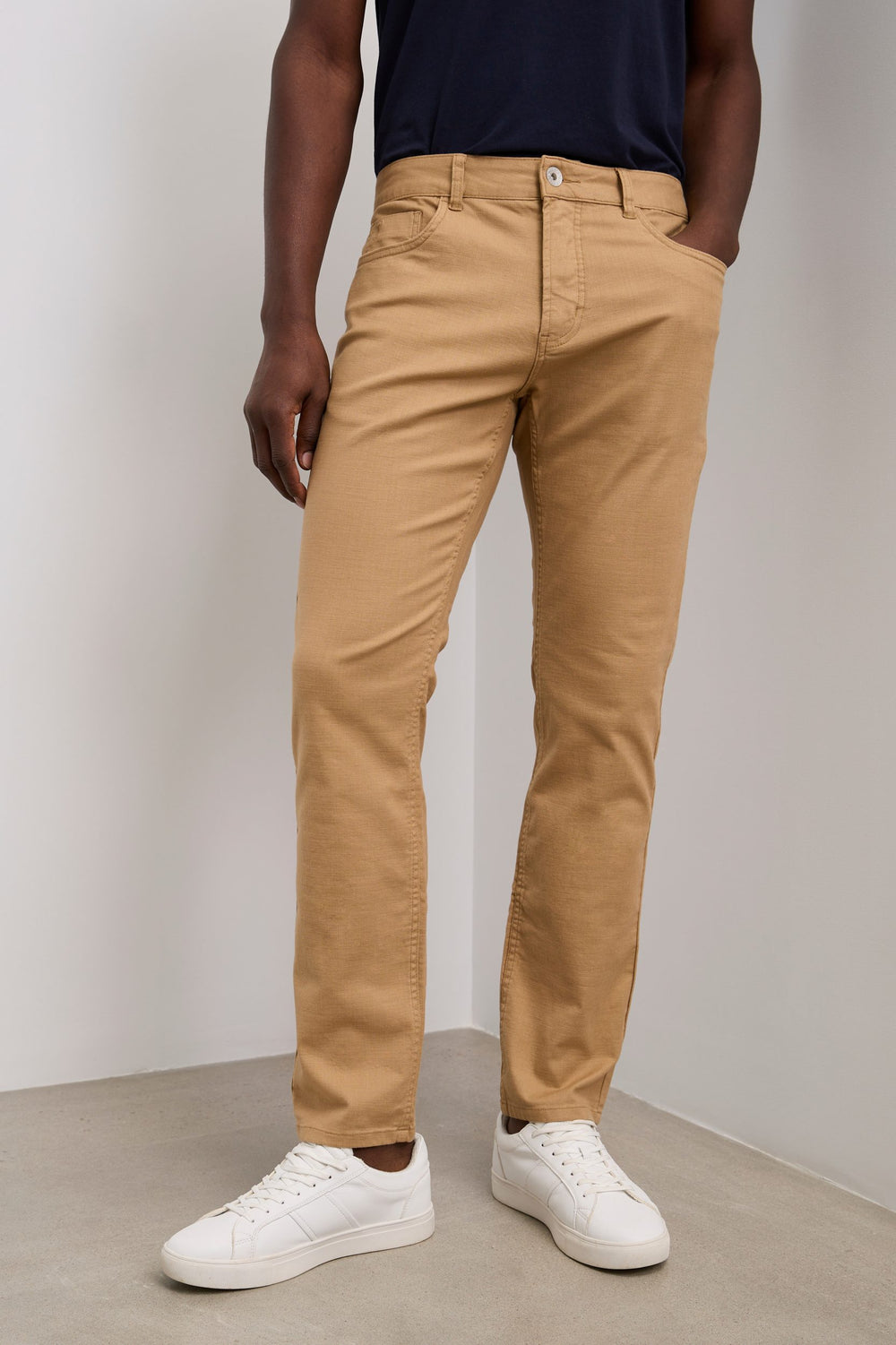 Textured slim fit five pocket pants