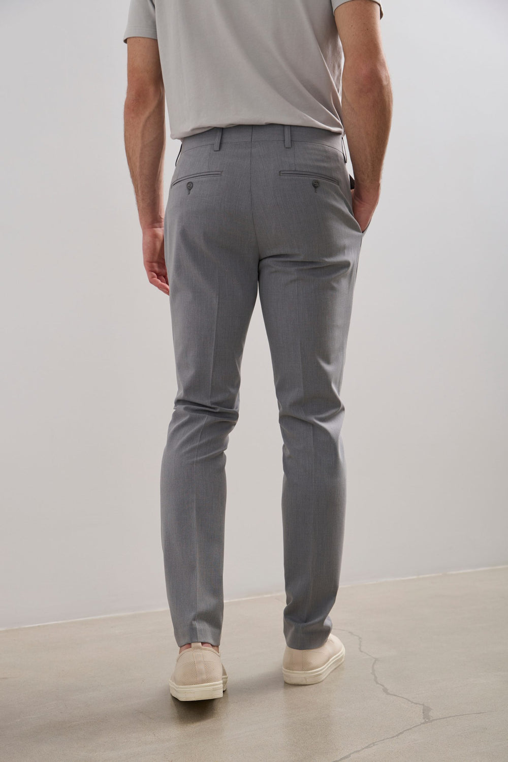 Slim fit thin striped pants