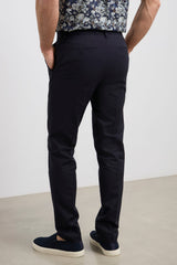 Solid colour slim fit pants