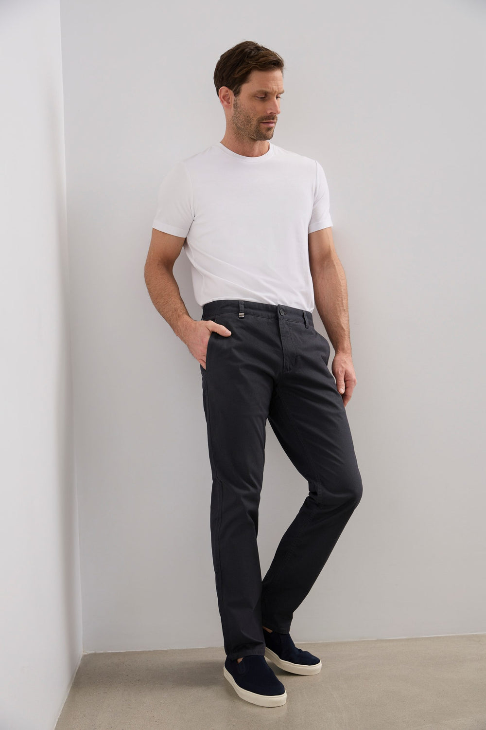 Slim fit printed chino