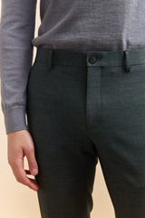 Slash pockets Slim fit pant