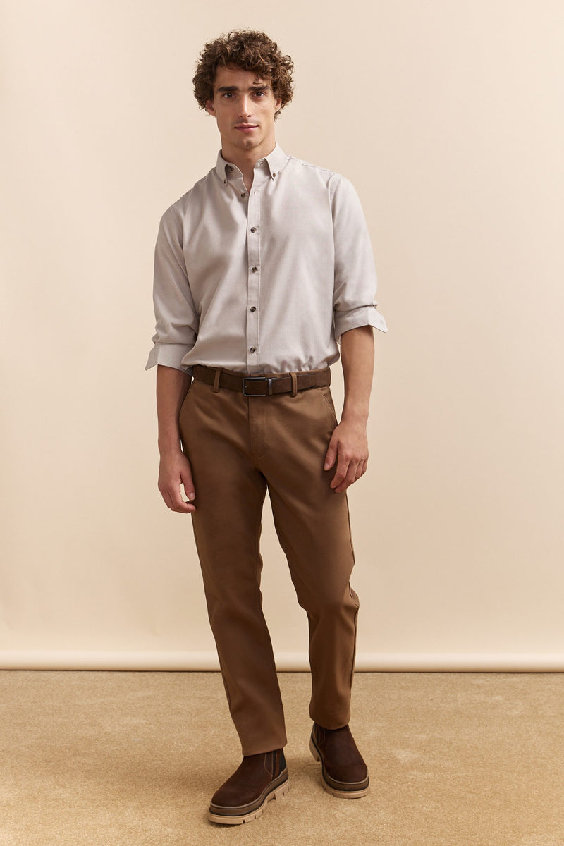 Relaxed fit chino