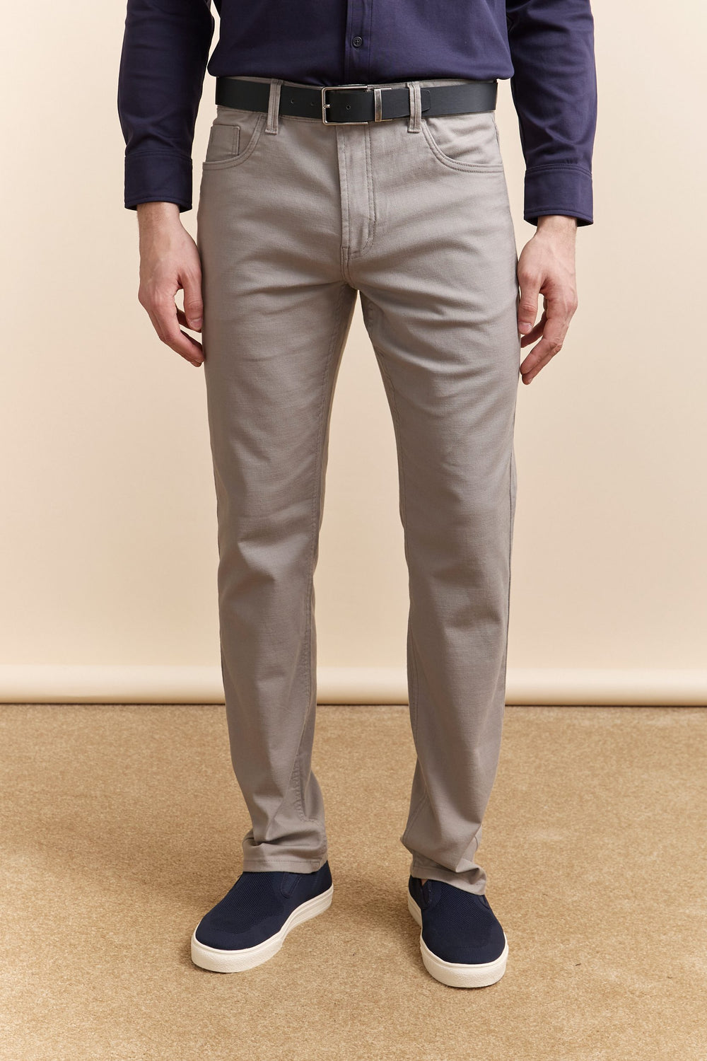 Five pockets textured Slim pant