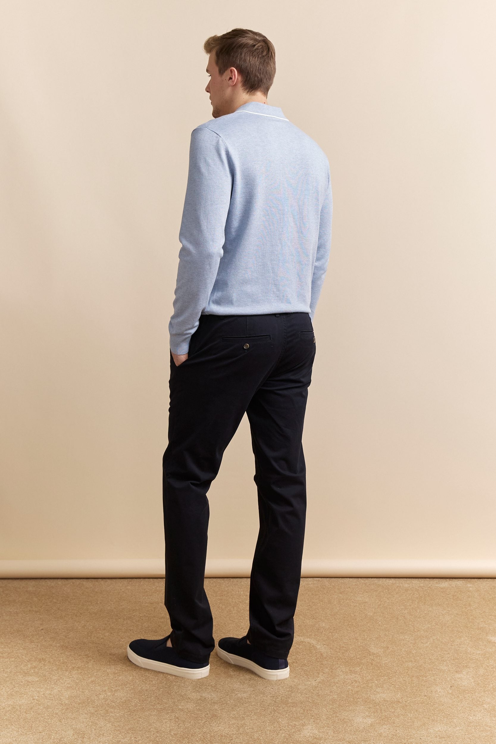 Slim fit chino