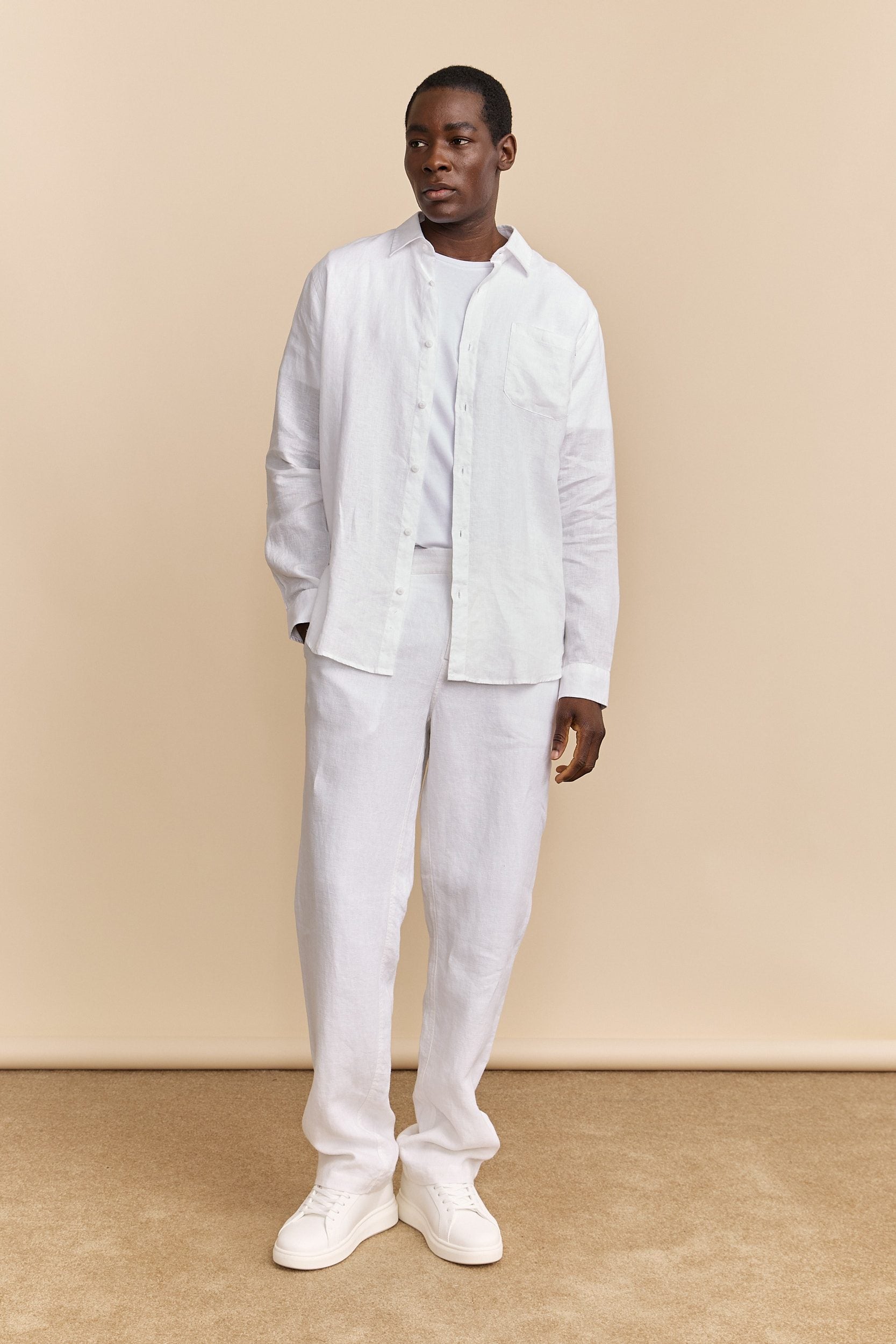 Linen pant with elastic sides