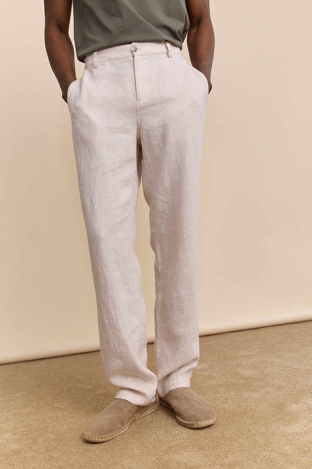 Linen pant with elastic sides