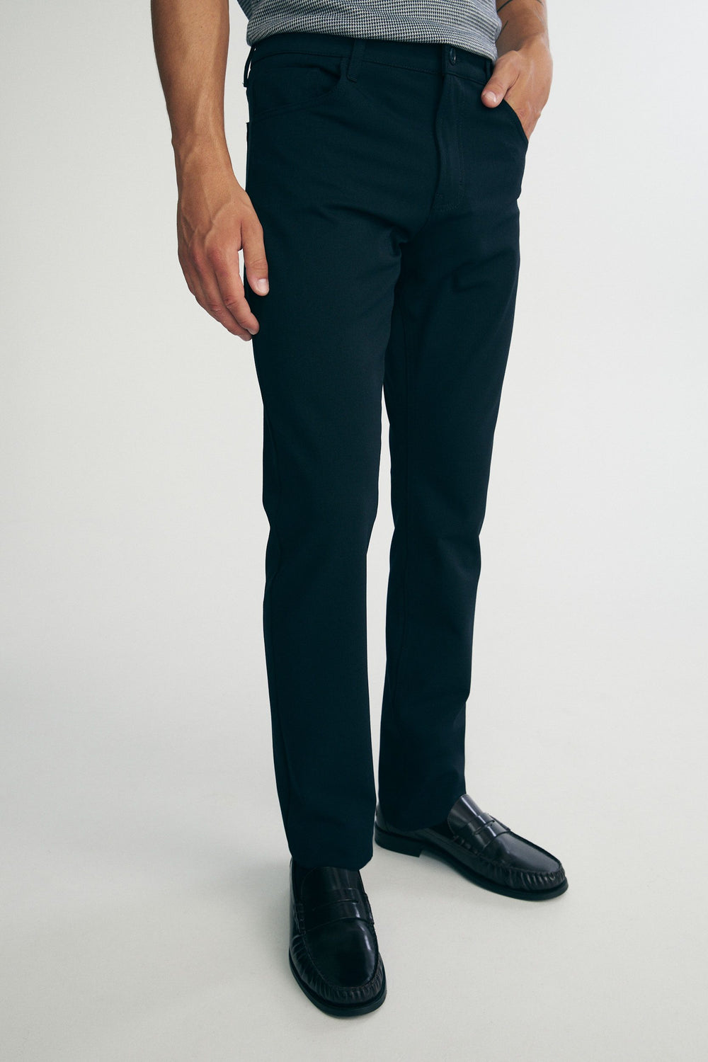 5 pockets slim fit pants