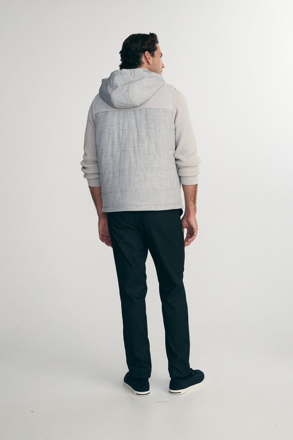 Quilted vest with hood