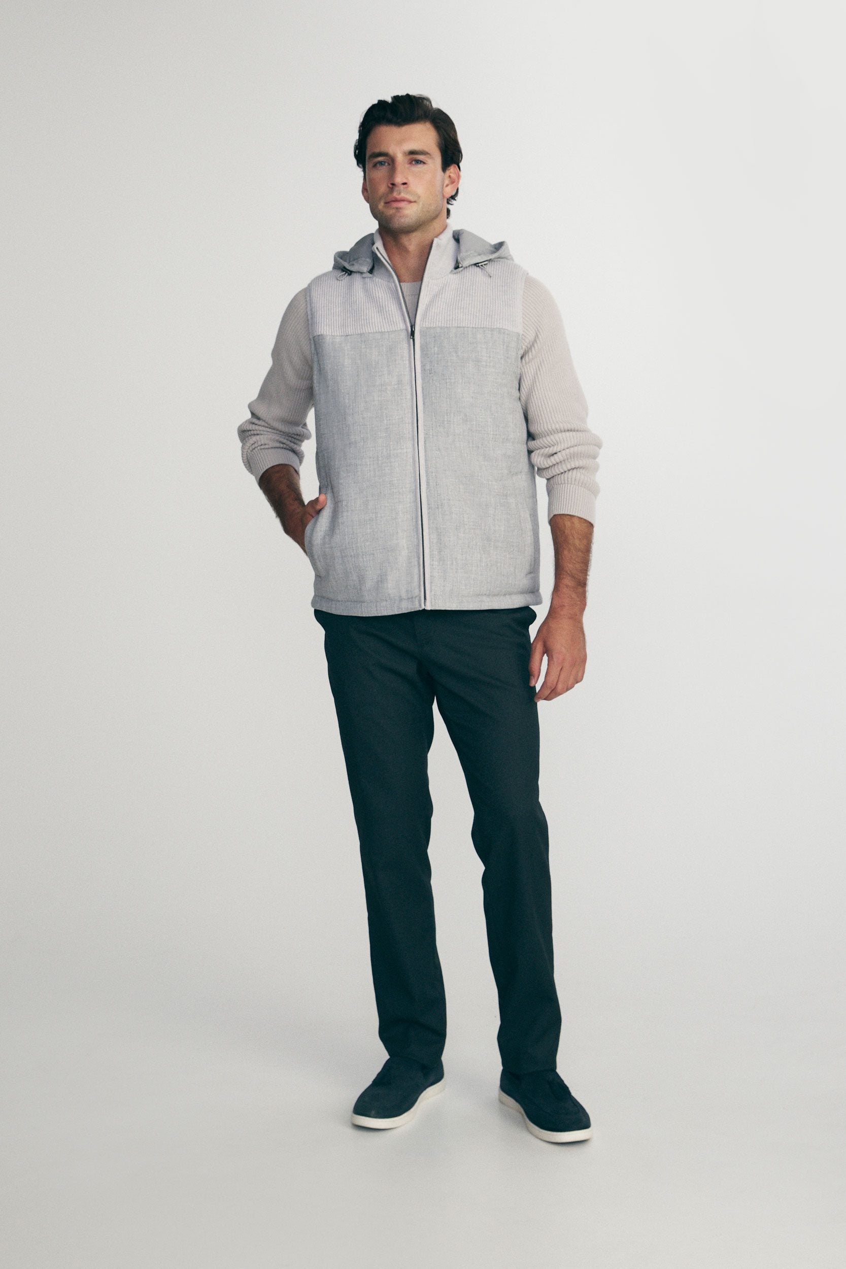 Quilted vest with hood
