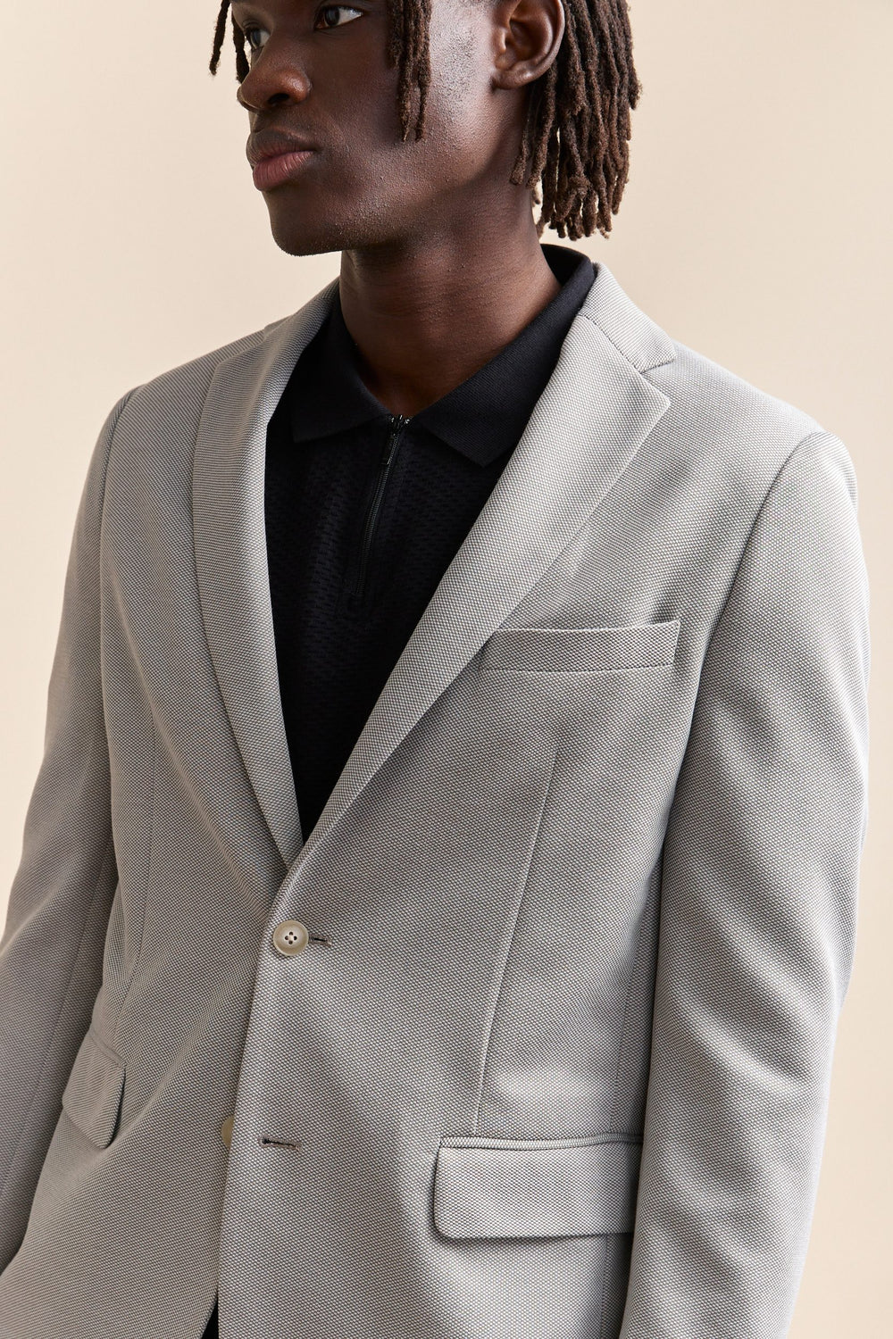 Two tone knit fitted blazer