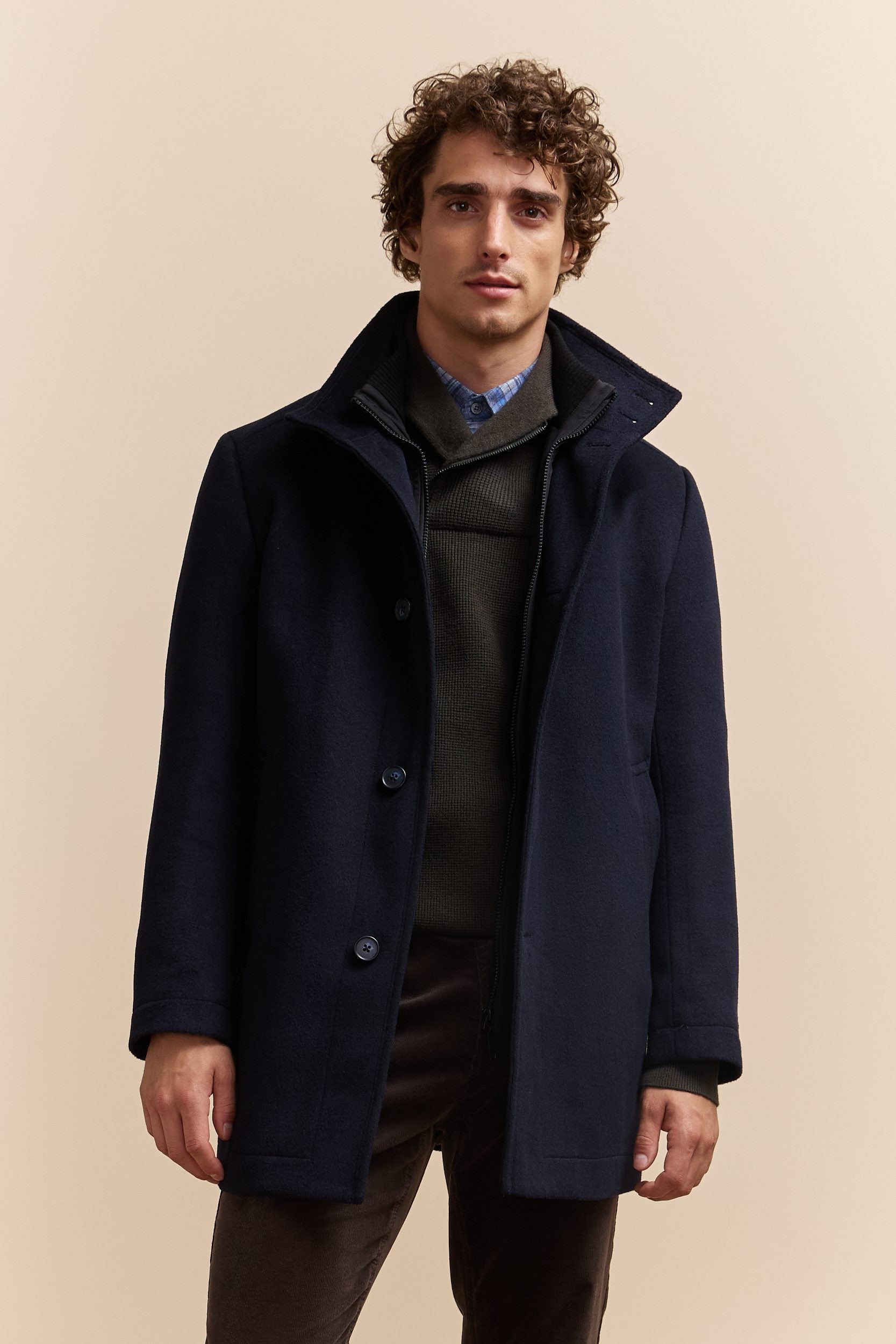 Cashmere blend coat with removable collar