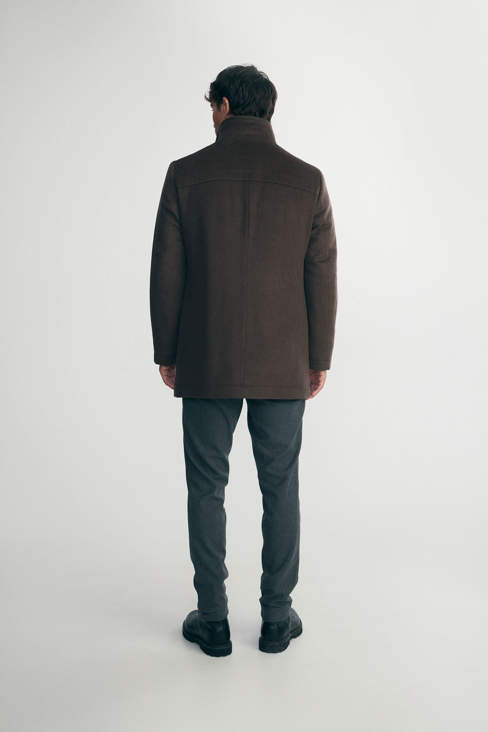Cashmere blend coat with removable collar