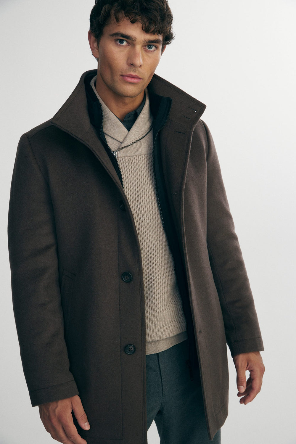 Cashmere blend coat with removable collar
