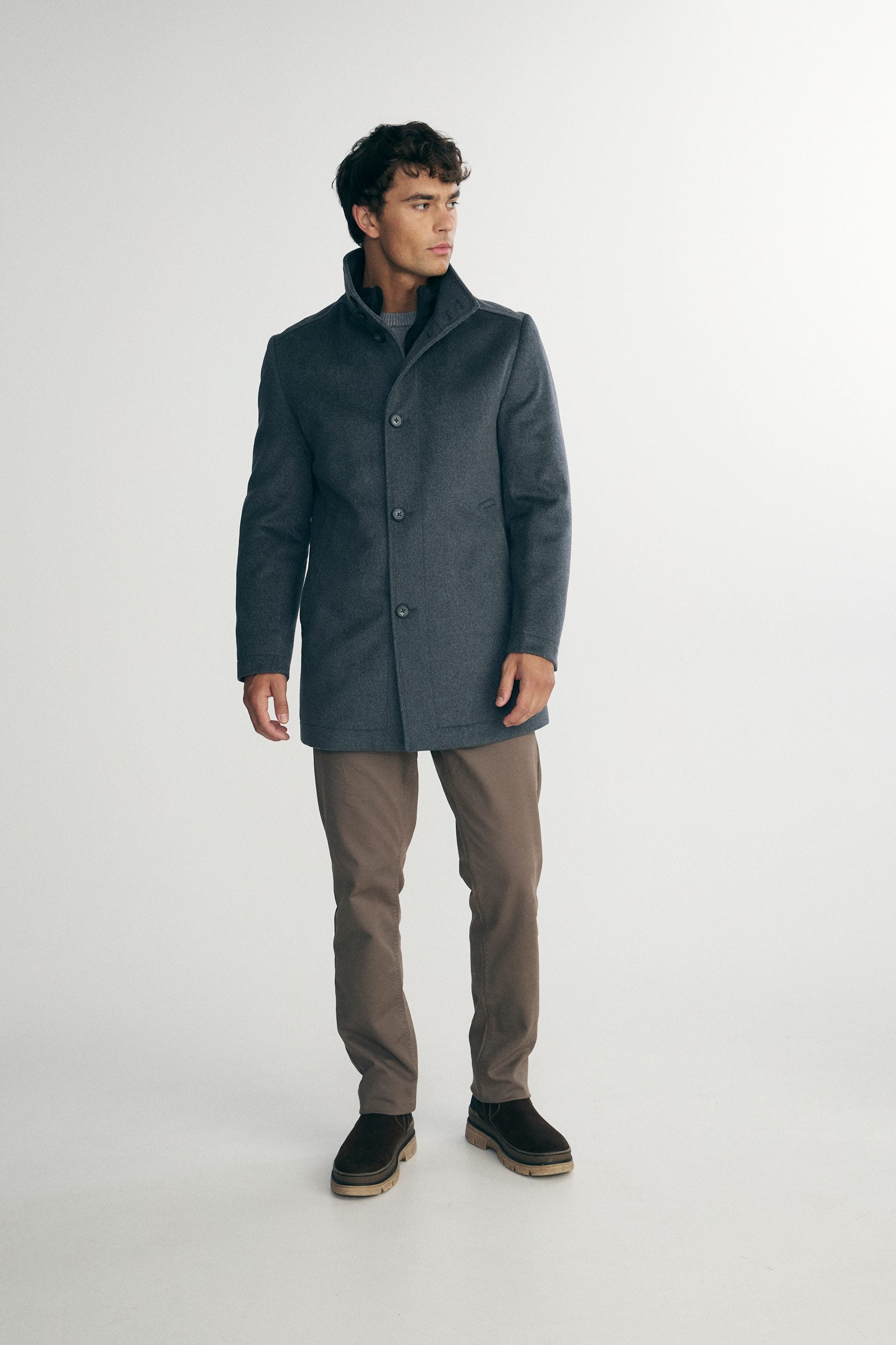 Cashmere blend coat with removable collar